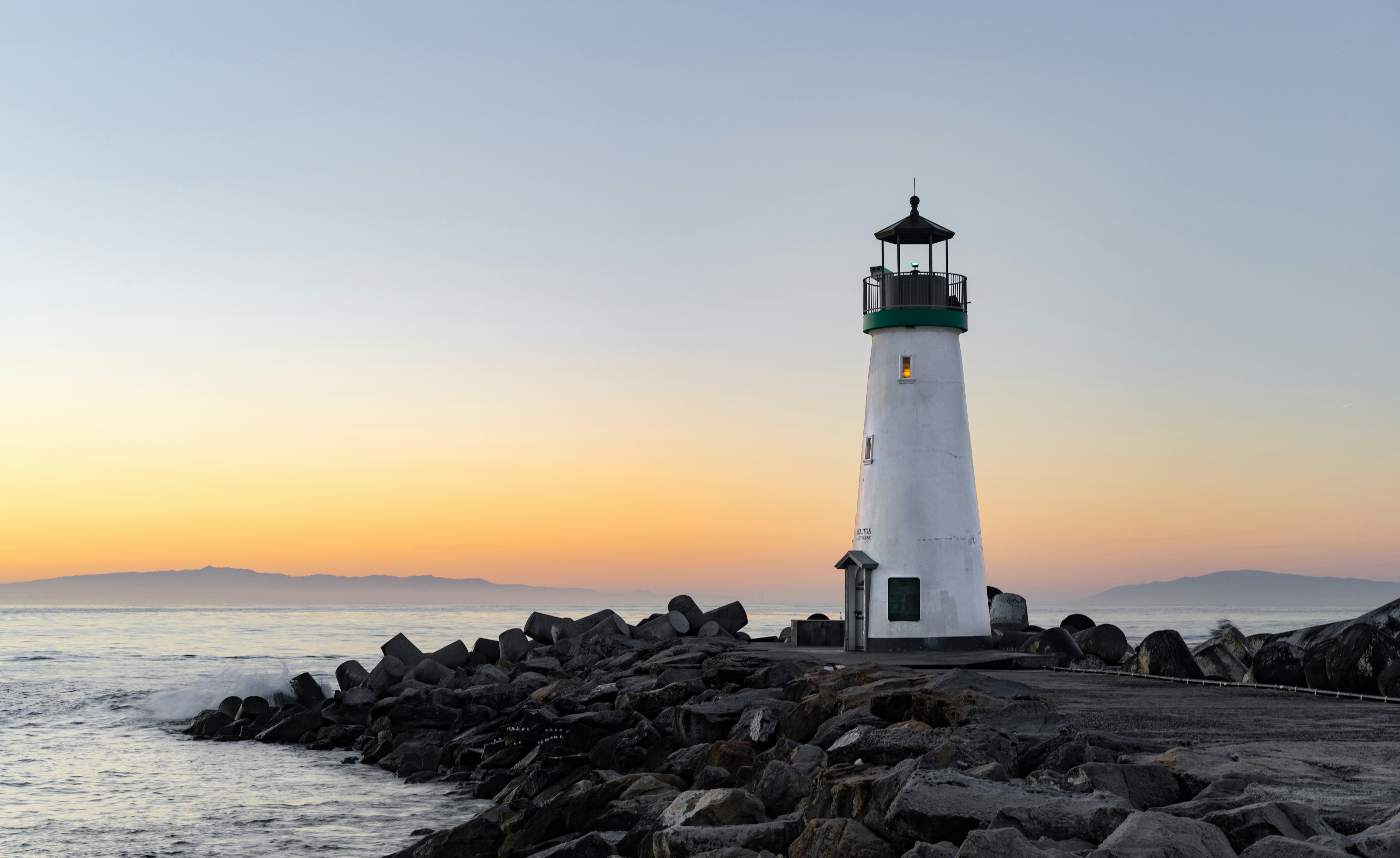 Lighthouse 2